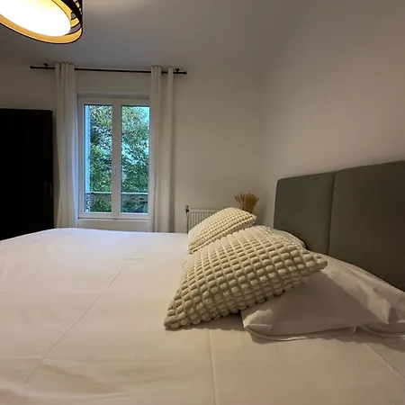 Maison Cosy Avec Jardin Prive Hypercentre A Deux Pas De La Place Ducale