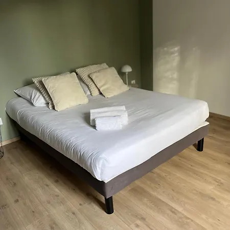 Maison Cosy Avec Jardin Prive Hypercentre A Deux Pas De La Place Ducale Charleville-Mézières